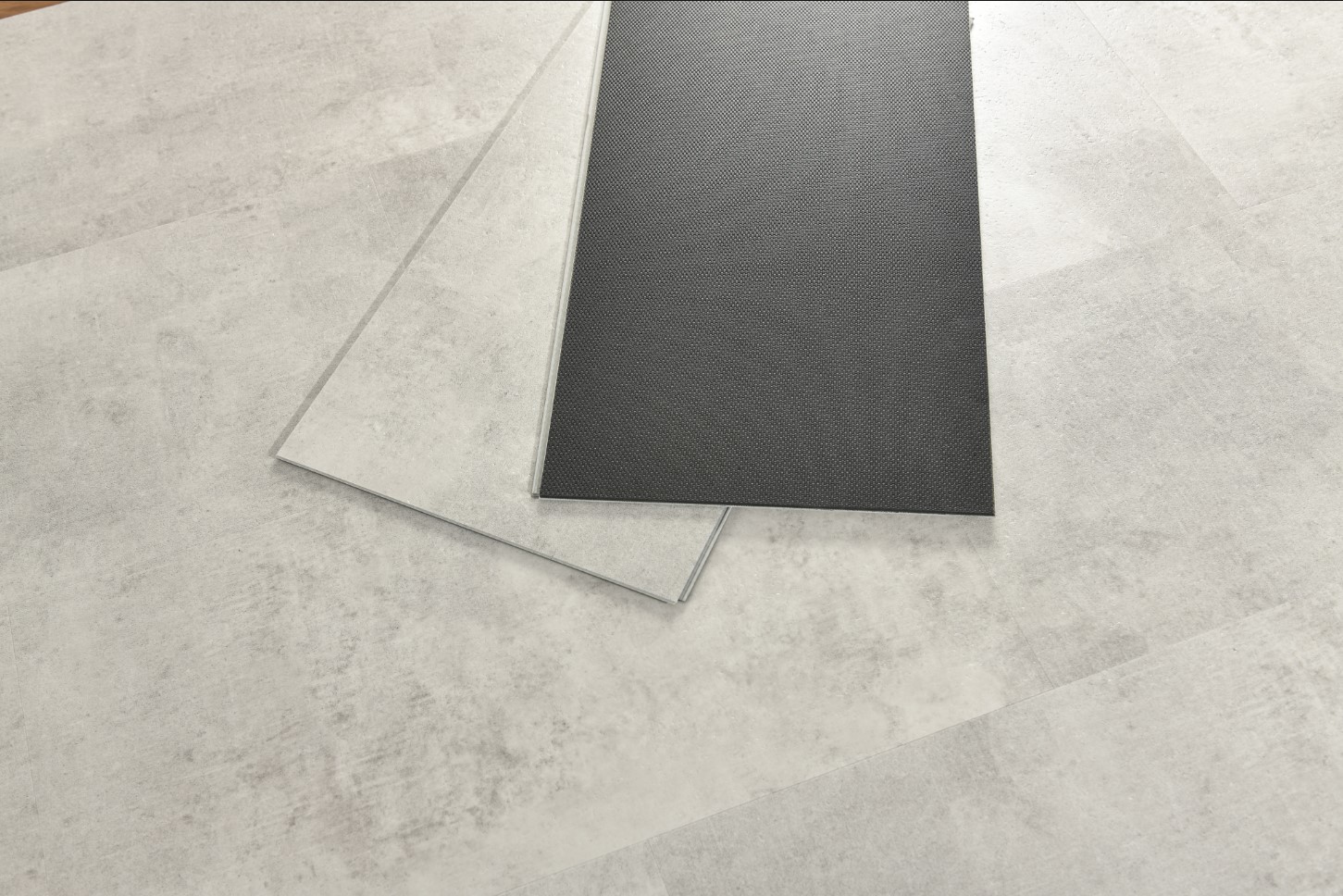 "Madera"SPC Expert Vinil №803 Бетон серый  626*313*4 мм+1,5мм 1уп-2,3512м2/12шт 3